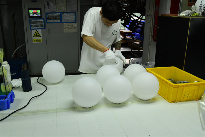 Surface Finishing is important to Enhance Overall Quality of Rotomolded Products | Light Venus